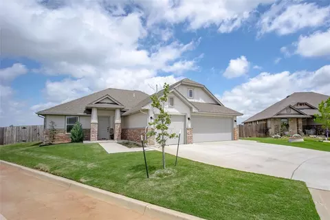 1111 NW 12th St, Newcastle, OK 73065