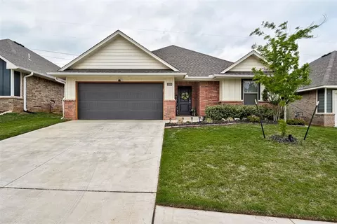 3909 Lynne Ave, Edmond, OK 73012