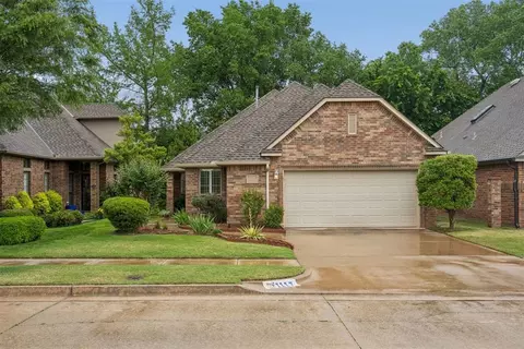 1117 Pinehurst Dr, Norman, OK 73072