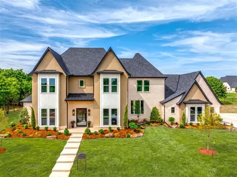 361 Old Creek Rd, Edmond, OK 73034