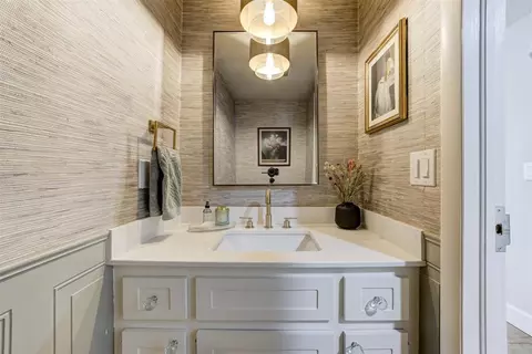 Bath - 3 Rustic Hills St, Norman, OK 73072 photo 1 of 6