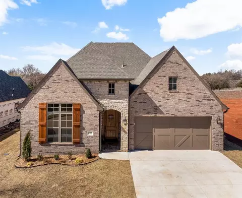 15709 Flora Ave, Edmond, OK 73013