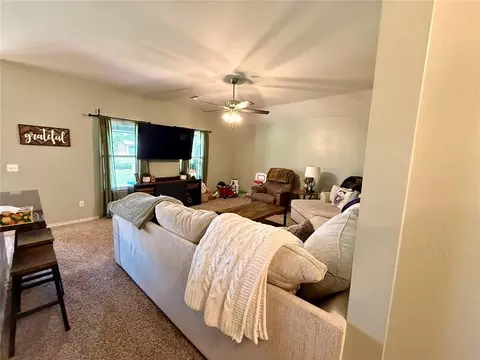 Living - 1922 Eli Ave, Tuttle, OK 73089 photo 1 of 1