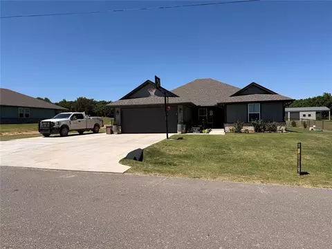 Exterior - 1922 Eli Ave, Tuttle, OK 73089 photo 7 of 7