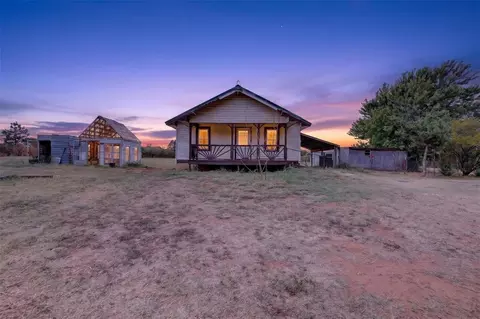 332913 E 9030 Rd, Wellston, OK 74881
