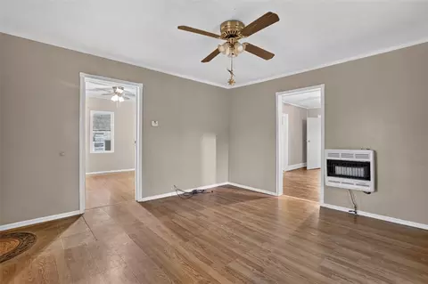 Living - 332913 E 930 Rd, Wellston, OK 74881 photo 1 of 5