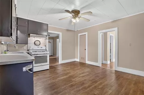 Entry Way - 332913 E 930 Rd, Wellston, OK 74881 photo 2 of 2