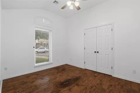 Bedroom - 2804 Brompton Dr, Norman, OK 73072 photo 3 of 3