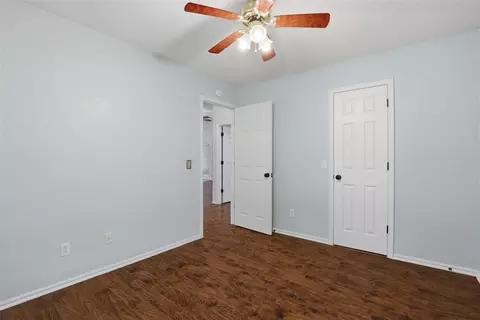 Bedroom - 2804 Brompton Dr, Norman, OK 73072 photo 2 of 3