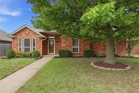 Exterior - 2804 Brompton Dr, Norman, OK 73072 photo 1 of 3
