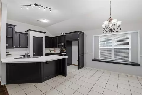 Kitchen - 2804 Brompton Dr, Norman, OK 73072 photo 1 of 1