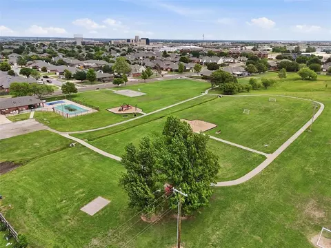 View/Area - 2804 Brompton Dr, Norman, OK 73072 photo 4 of 4