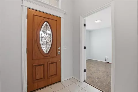 Entry Way - 2804 Brompton Dr, Norman, OK 73072 photo 1 of 1