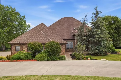 Exterior - 4608 Riata Cir, Tuttle, OK 73089 photo 3 of 3