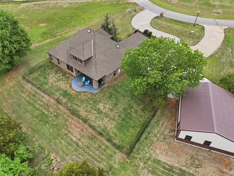 View/Area - 4608 Riata Cir, Tuttle, OK 73089 photo 4 of 9