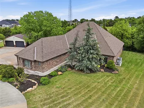 View/Area - 4608 Riata Cir, Tuttle, OK 73089 photo 1 of 9