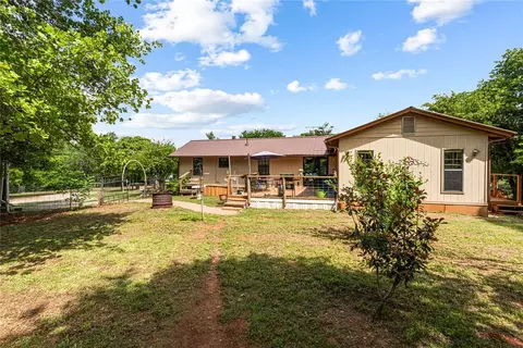 2300 E Oak Ln, Guthrie, OK 73044