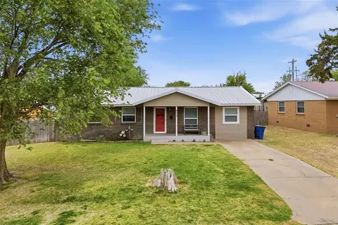 613 Donna Dr, Guymon, OK 73942