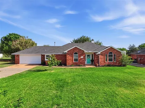 1213 NW Misty Dr, Piedmont, OK 73078