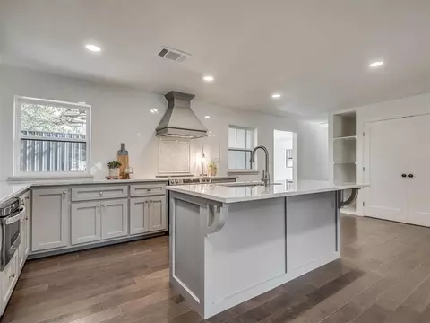 Kitchen - 249 Sunset Cv, Mead, OK 73449 photo 9 of 12