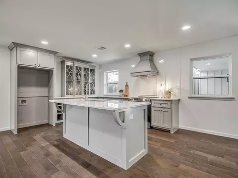 Kitchen - 249 Sunset Cv, Mead, OK 73449 photo 2 of 12