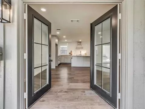 Entry Way - 249 Sunset Cv, Mead, OK 73449 photo 1 of 2