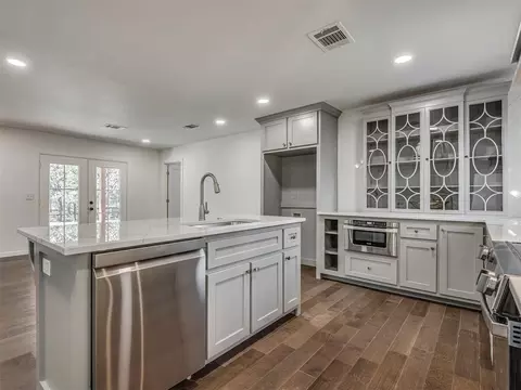 Kitchen - 249 Sunset Cv, Mead, OK 73449 photo 5 of 12