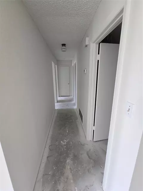 Entry Way - 521 Libra St, Altus, OK 73521 photo 1 of 1
