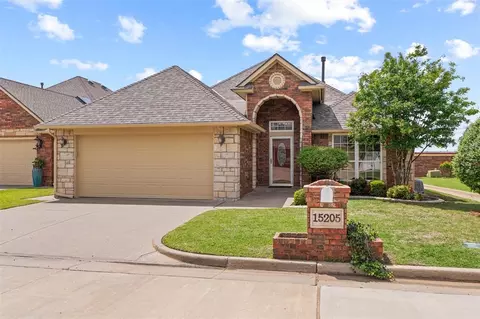 15205 Rocky Mountain Dr, Edmond, OK 73013