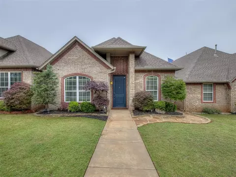 116 Boulevard Du Lac, Norman, OK 73071