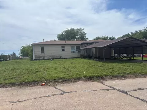 1116 Hickory Ln, Midwest City, OK 73110