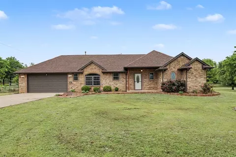 3800 Old Country Cir, Edmond, OK 73034
