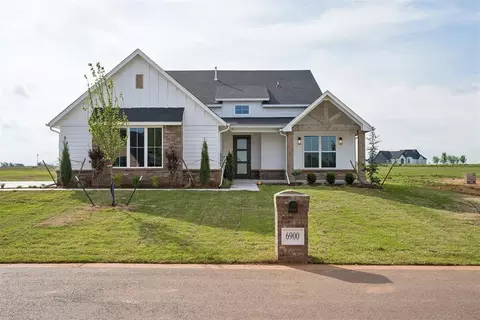 6900 Lake View Ct, Cashion, OK 73016