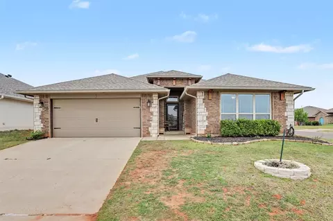 11116 NW 97th St, Yukon, OK 73099