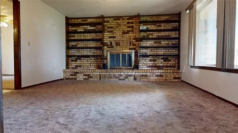 Living - 701 Highway 110 Hwy, Davis, OK 73030 photo 1 of 6