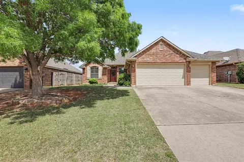 317 Mohawk Trl, Edmond, OK 73003