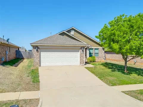 2905 Fawn Lily St, Oklahoma City, OK 73128
