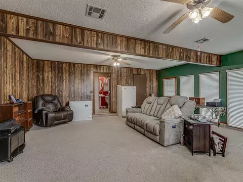 Living - 1414 E Sunset Ln, Ada, OK 74820 photo 5 of 5