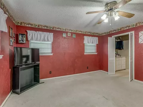 Bedroom - 1414 E Sunset Ln, Ada, OK 74820 photo 1 of 8