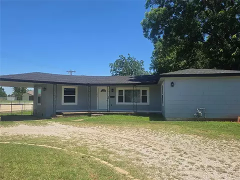 1015 N Rangeline St, Tecumseh, OK 74873