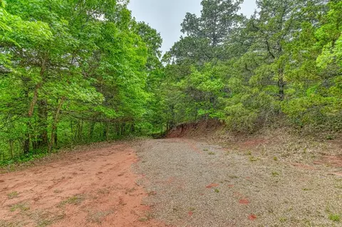 Exterior - 21214 E Third St, Hinton, OK 73047 photo 6 of 6