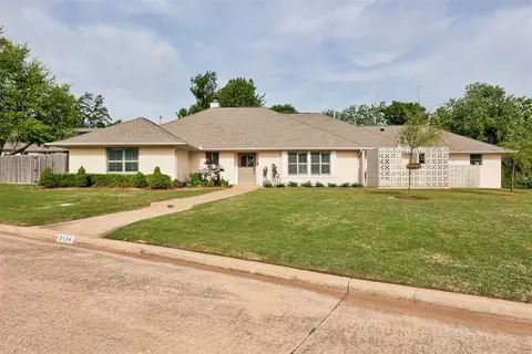 2334 NW 58th Cir, Oklahoma City, OK 73112