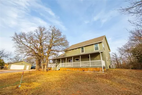 13274 Amanda Ln, Edmond, OK 73034