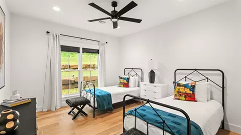 Bedroom - 754 Pebble Ridge Arc, Eufaula, OK 74432 photo 5 of 6