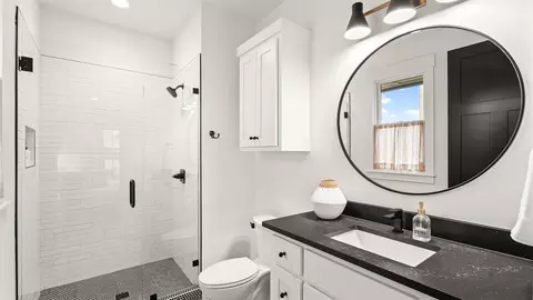 Bath - 754 Pebble Ridge Arc, Eufaula, OK 74432 photo 6 of 6