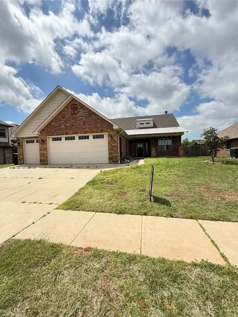 11424 NW 109th St, Yukon, OK 73099