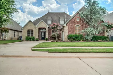 3408 Stone Brook Ct, Oklahoma City, OK 73120