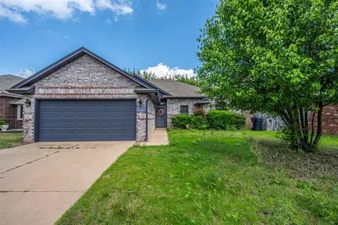 13104 Maple Leaf Dr, Oklahoma City, OK 73170
