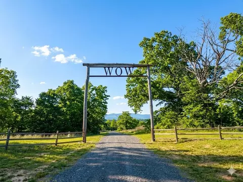 19 Vista Rdg, Broken Bow, OK 74728