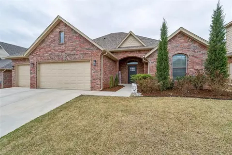 532 Dardanelle Pass, Edmond, OK 73025